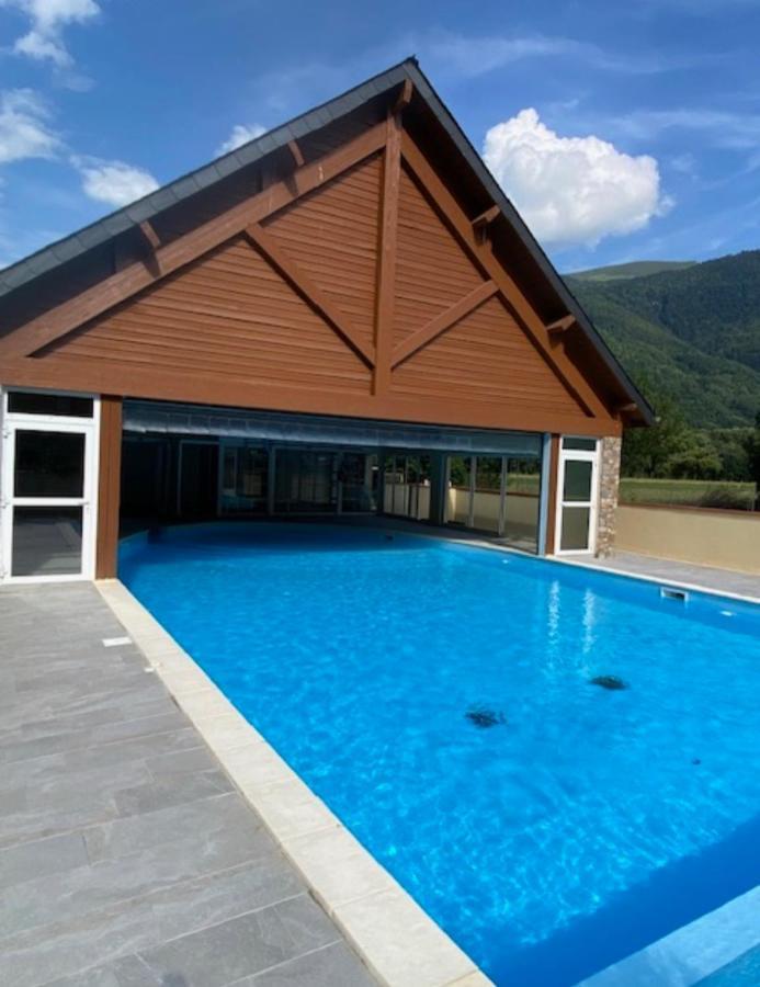 Appartement Les Pics D'Aran Bagneres-de-Luchon Luaran gambar