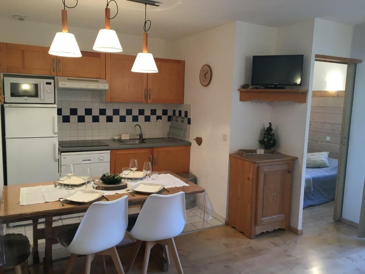 Appartement Les Pics D'Aran Bagneres-de-Luchon Luaran gambar